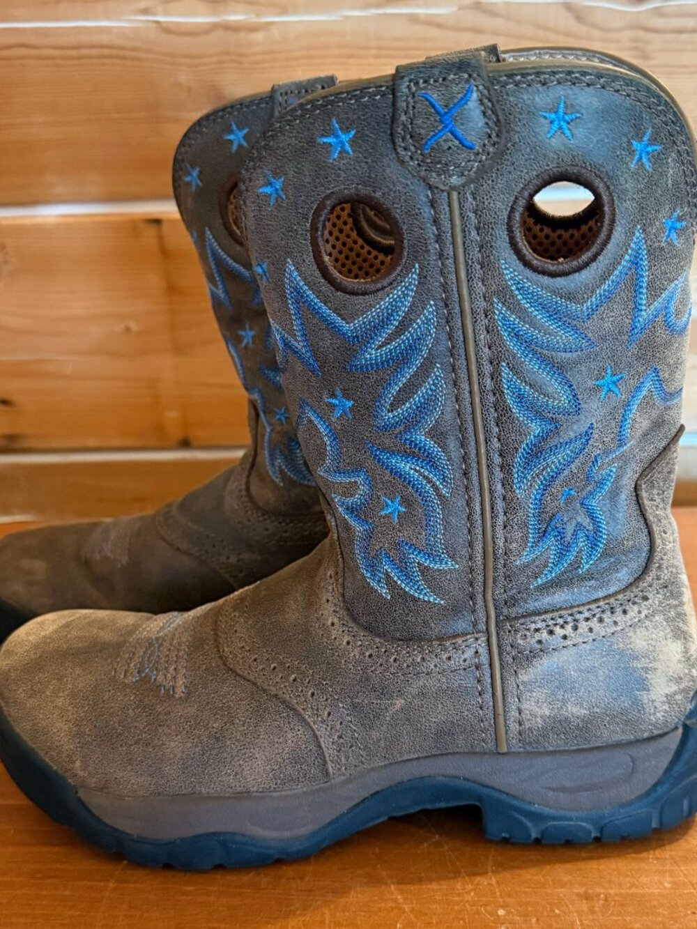 Twisted X pull-on leather distressed boots - brown with blue stars - Women's 9.5 - Picture 9 of 9